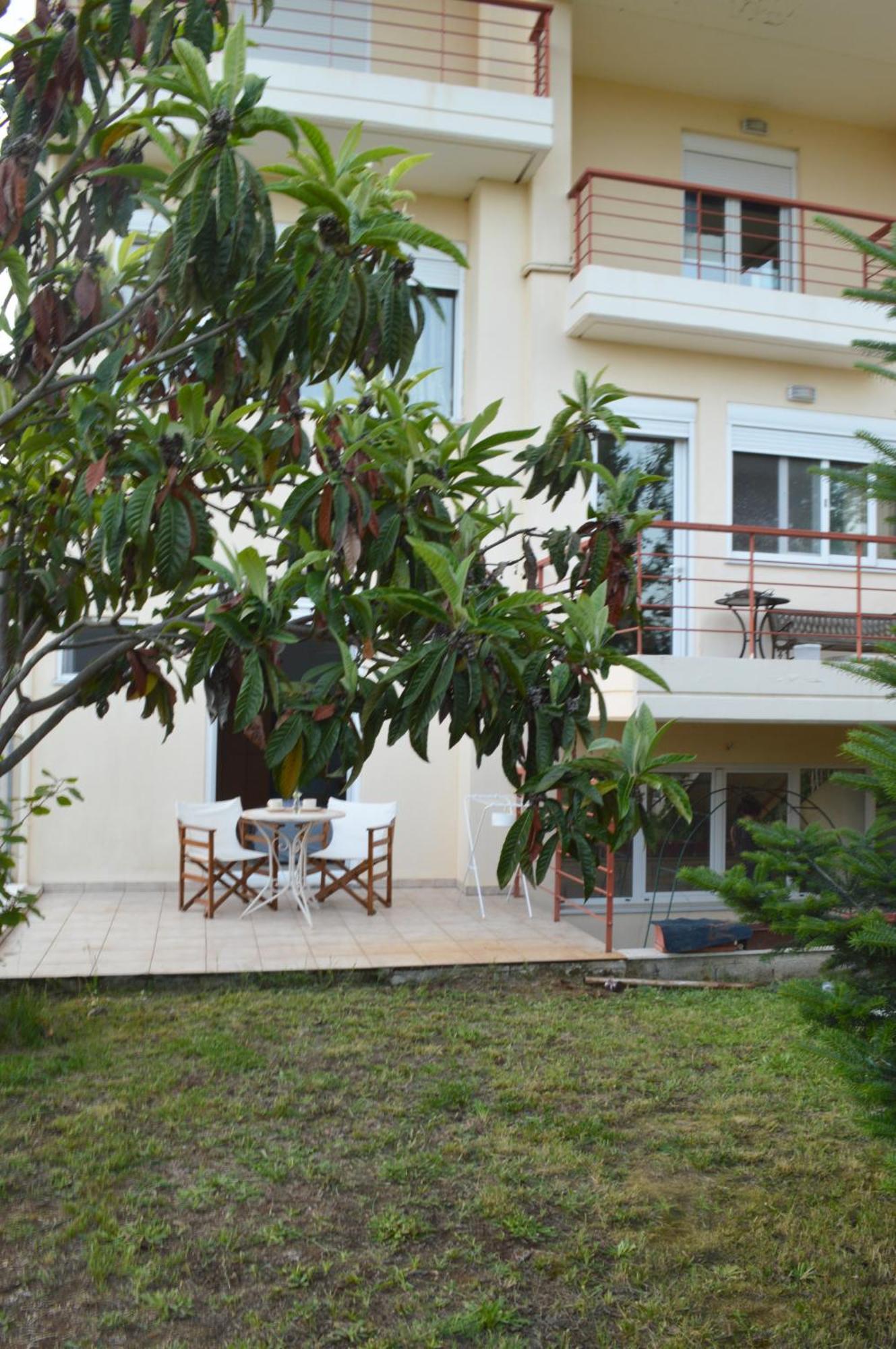 Sunny Retreat With A Garden Terrace Private Room يانينة المظهر الخارجي الصورة